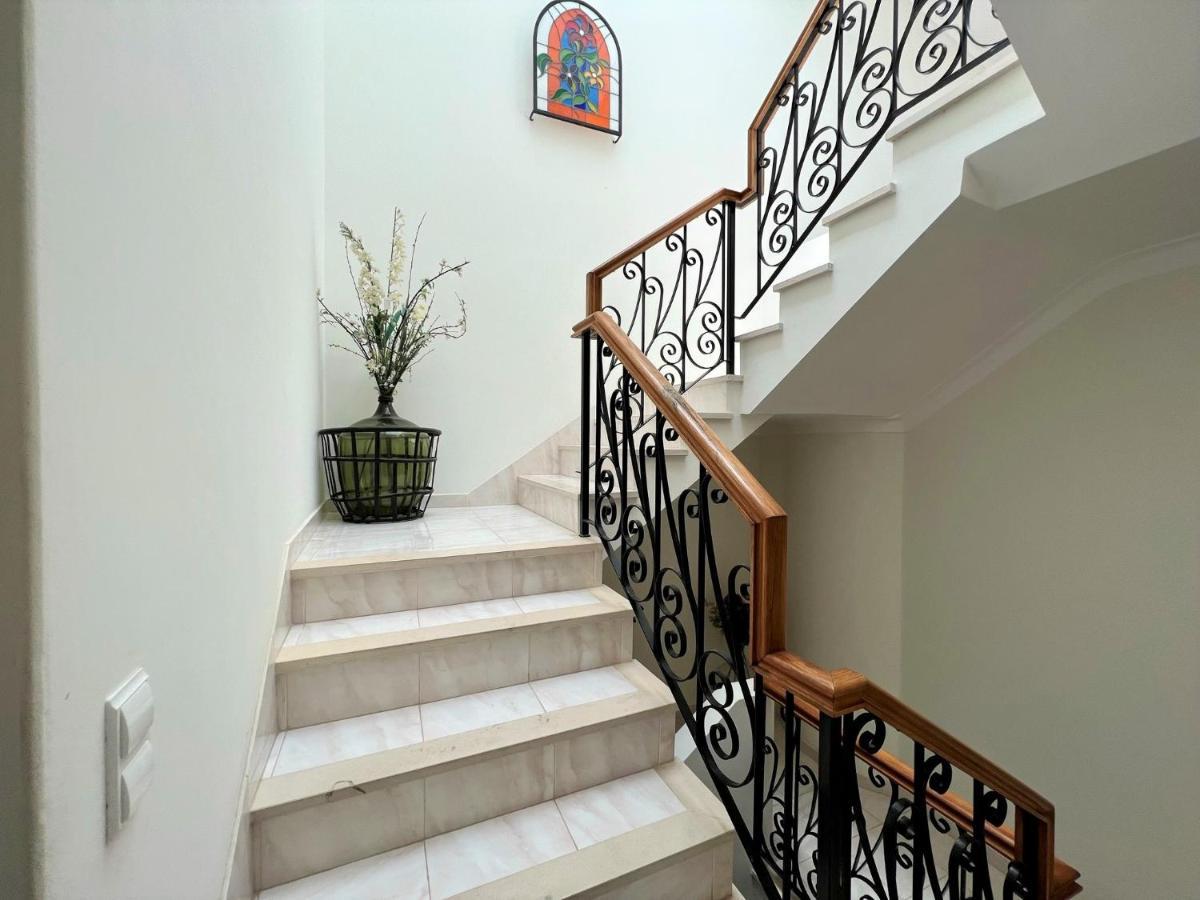 Lagos Typical House By Homing Exterior photo
